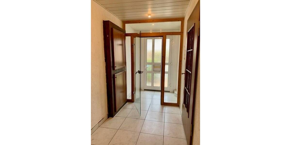 Reihenendhaus Reichenbach - 6 Zimmer, 127 m&sup2;, 99.000&euro; | Angebot:25662050