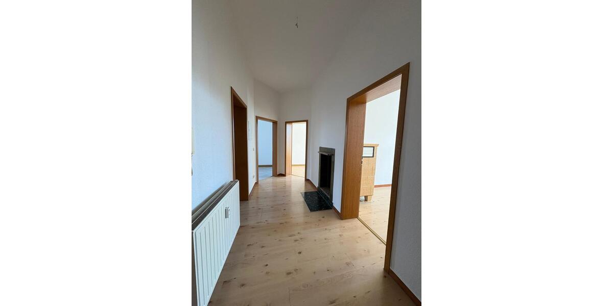 Etagenwohnung Auerbach/Vogtland Vogtland - 2 Zimmer, 62 m&sup2;, 370&euro; | Angebot:24199365