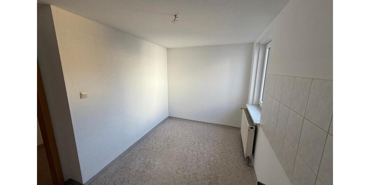 Etagenwohnung Auma-Weidatal Weidatal - 3 Zimmer, 64 m&sup2;, 335&euro; | Angebot:25138394