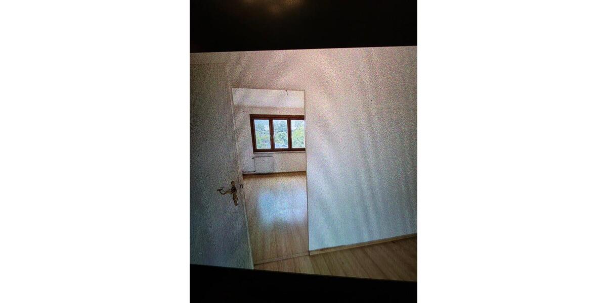 Etagenwohnung Oelsnitz (Vogtland) - 3 Zimmer, 59 m&sup2;, 85.000&euro; | Angebot:26738155