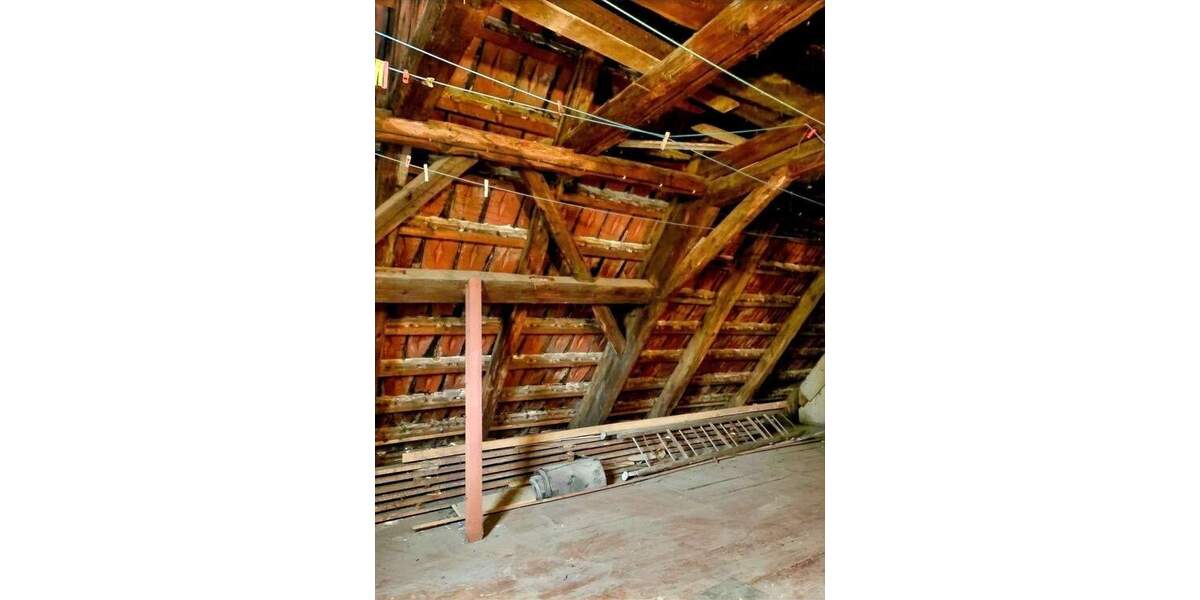 Einfamilienhaus Reichenbach - 5 Zimmer, 95 m&sup2;, 35.000&euro; | Angebot:25662060