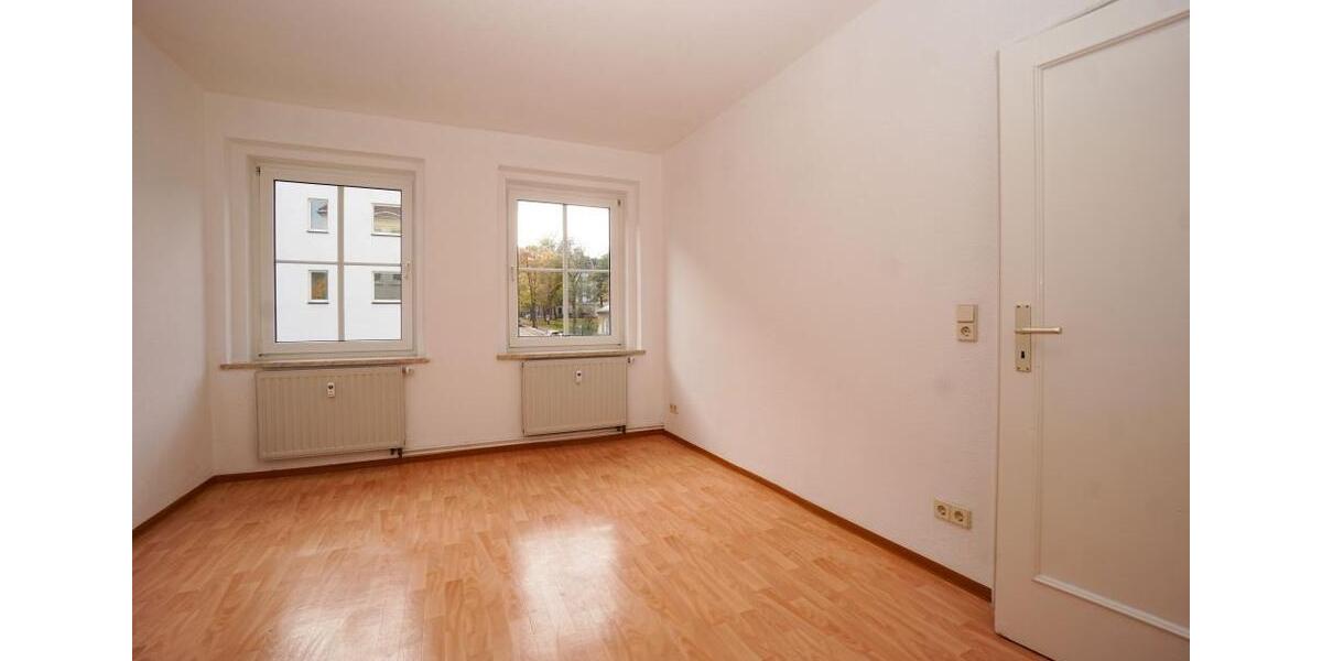Etagenwohnung Plauen Altstadt - 2 Zimmer, 46 m&sup2;, 248&euro; | Angebot:26029927
