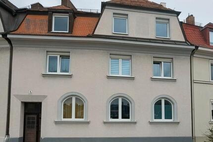 Haus Hof Christiansreuth - 17 Zimmer, 294 m&sup2;, 280.000&euro; | Angebot:26648237
