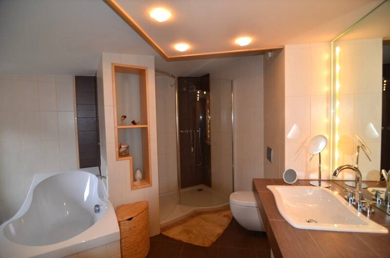 Einfamilienhaus Rodewisch - 5 Zimmer, 150 m&sup2;, 1.290.000&euro; | Angebot:26500931