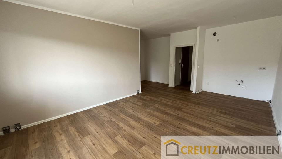 Etagenwohnung Plauen Alt Chrieschwitz - 3 Zimmer, 58 m&sup2;, 260&euro; | Angebot:26017460