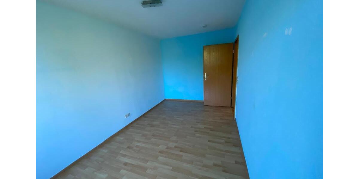 Etagenwohnung Reichenbach im Vogtland - 2 Zimmer, 49 m&sup2;, 225&euro; | Angebot:17237384