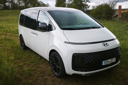 Hyundai STARIA 11.565 km 47.690 &euro; Rehau 95111