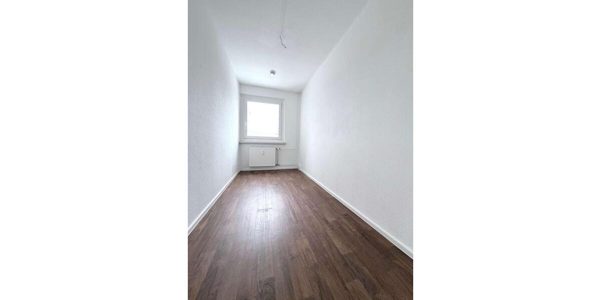 Etagenwohnung Plauen Alt Chrieschwitz - 3 Zimmer, 56 m&sup2;, 304&euro; | Angebot:24510387