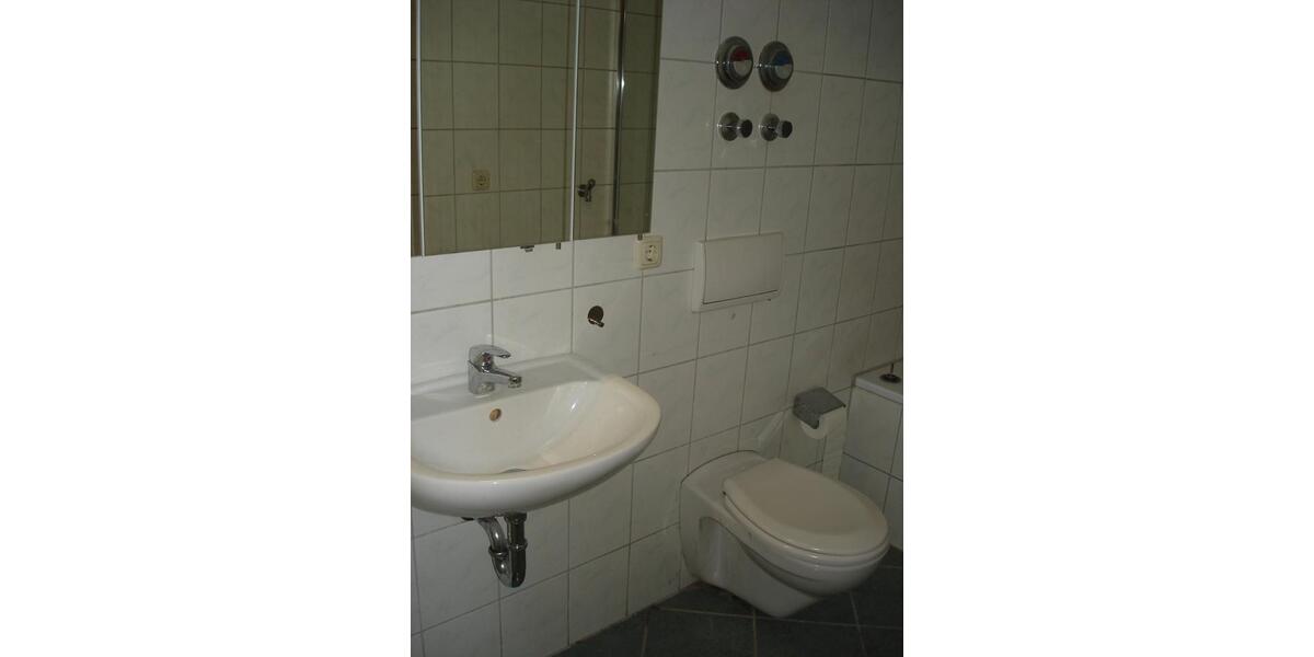 Erdgeschoßwohnung Reichenbach im Vogtland - 2 Zimmer, 47 m&sup2;, 253&euro; | Angebot:24781609