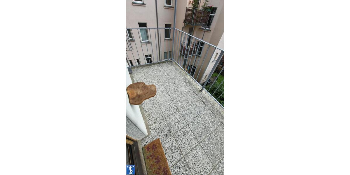 Etagenwohnung Plauen Bahnhofsvorstadt - 4 Zimmer, 105 m&sup2;, 600&euro; | Angebot:20200948