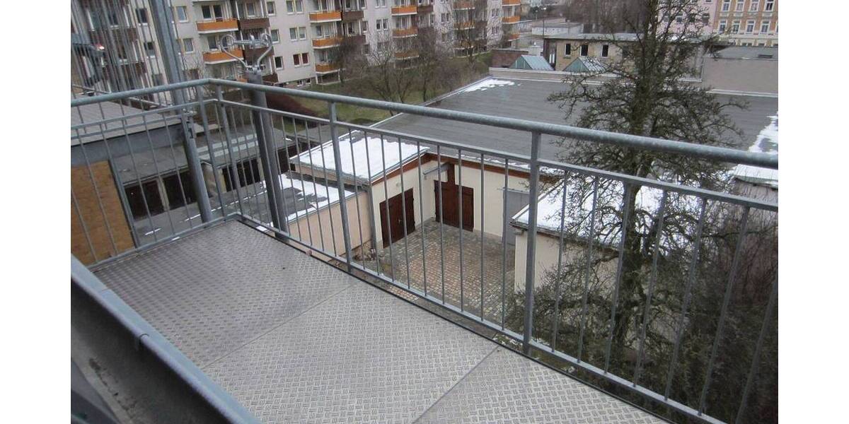 Etagenwohnung Plauen Haselbrunn - 2 Zimmer, 50 m&sup2;, 275&euro; | Angebot:25687457