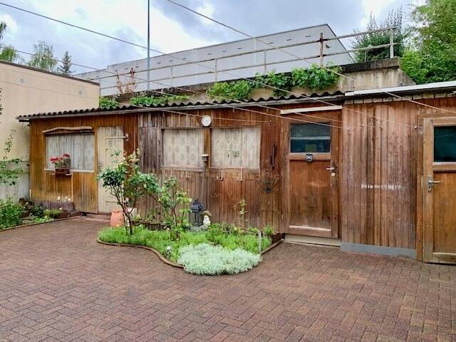 Reihenmittelhaus Netzschkau - 8 Zimmer, 176 m&sup2;, 70.000&euro; | Angebot:25741454