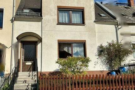 Haus Oelsnitz - 4 Zimmer, 69 m&sup2;, 98.000&euro; | Angebot:25776182