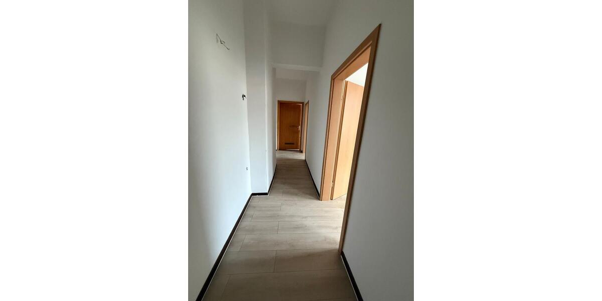 Etagenwohnung Hof Altstadt - 3 Zimmer, 90 m&sup2;, 650&euro; | Angebot:25497531