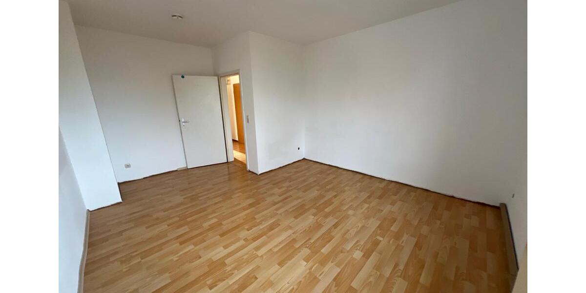 Etagenwohnung Hof Neuhof - 3 Zimmer, 88 m&sup2;, 575&euro; | Angebot:23466372