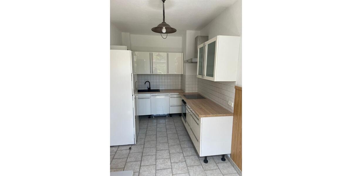 Etagenwohnung Plauen Bahnhofsvorstadt - 4 Zimmer, 103 m&sup2;, 88.500&euro; | Angebot:25058296