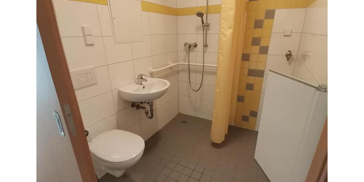 Etagenwohnung Bad Elster - 1 Zimmer, 37 m&sup2;, 320&euro; | Angebot:25219051