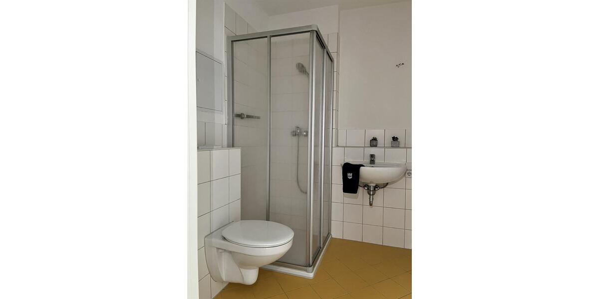 Etagenwohnung Reichenbach im Vogtland - 1 Zimmer, 36 m&sup2;, 280&euro; | Angebot:24867568