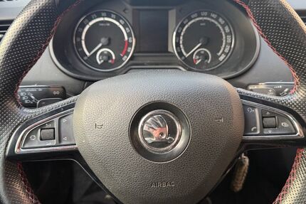 Skoda Octavia 165.200 km 12.300 &euro; Berga/Wünschendorf 07980