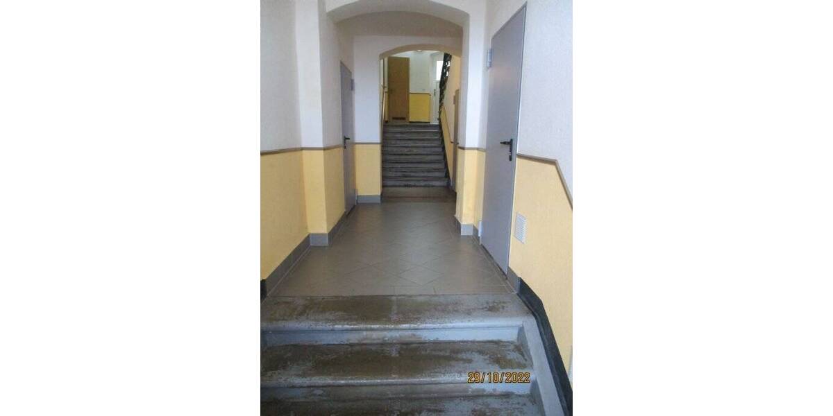 Etagenwohnung Plauen Südvorstadt - 2 Zimmer, 54 m&sup2;, 270&euro; | Angebot:25688841