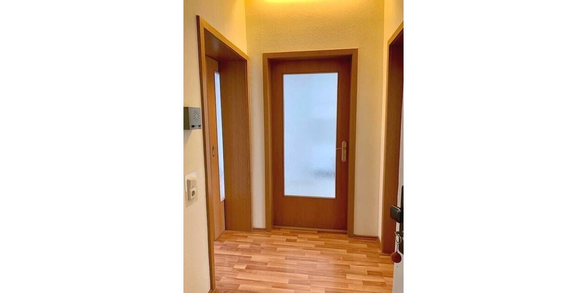 Mehrfamilienhaus, Wohnhaus Reichenbach - 8 Zimmer, 243 m&sup2;, 75.000&euro; | Angebot:25741445