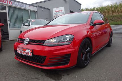 VW Golf 124.800 km 13.990 &euro; Hof 95030