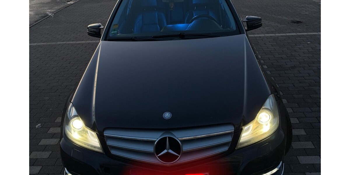 Mercedes-Benz C 250 294.000 km 9.000 &euro; Plauen 08523