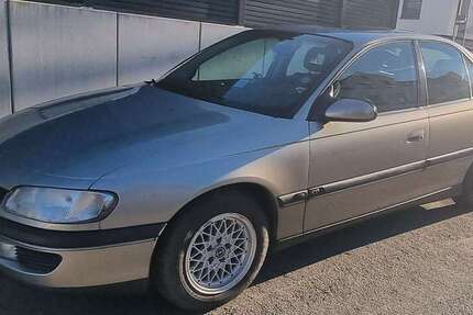 Opel Omega 115.000 km 2.000 &euro; Rodewisch, Stadt 08228
