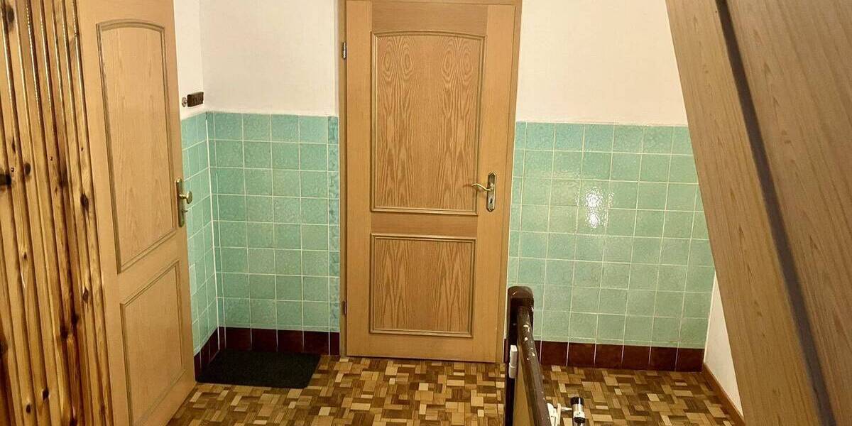 Einfamilienhaus Ellefeld - 1 Zimmer, 113 m&sup2;, 65.000&euro; | Angebot:26205454