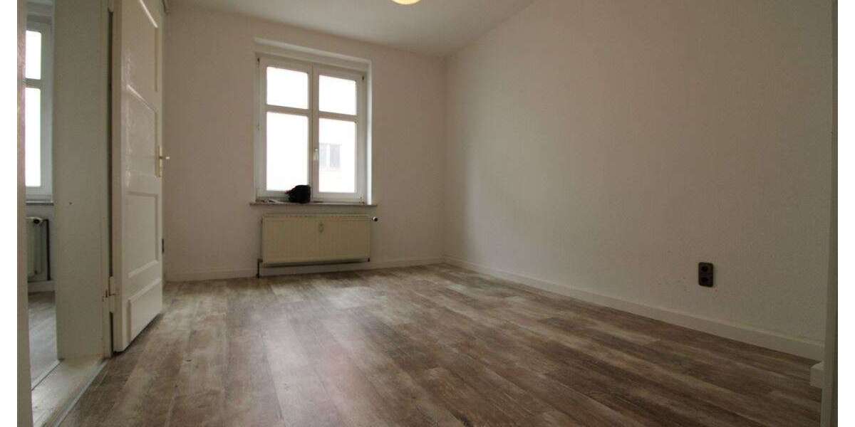 Etagenwohnung Plauen Reichenbacher Vorstadt - 2 Zimmer, 49 m&sup2;, 250&euro; | Angebot:23461421