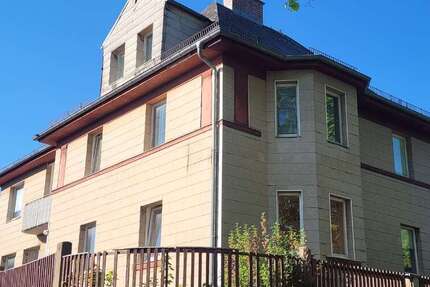 Haus Hof Altstadt - 6 Zimmer, 200 m&sup2;, 259.000&euro; | Angebot:25108277