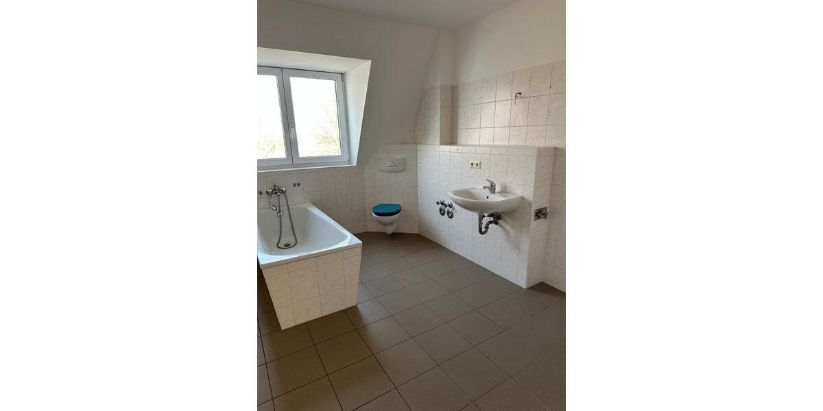 Etagenwohnung Zeulenroda-Triebes Triebes - 3 Zimmer, 75 m&sup2;, 415&euro; | Angebot:25444070