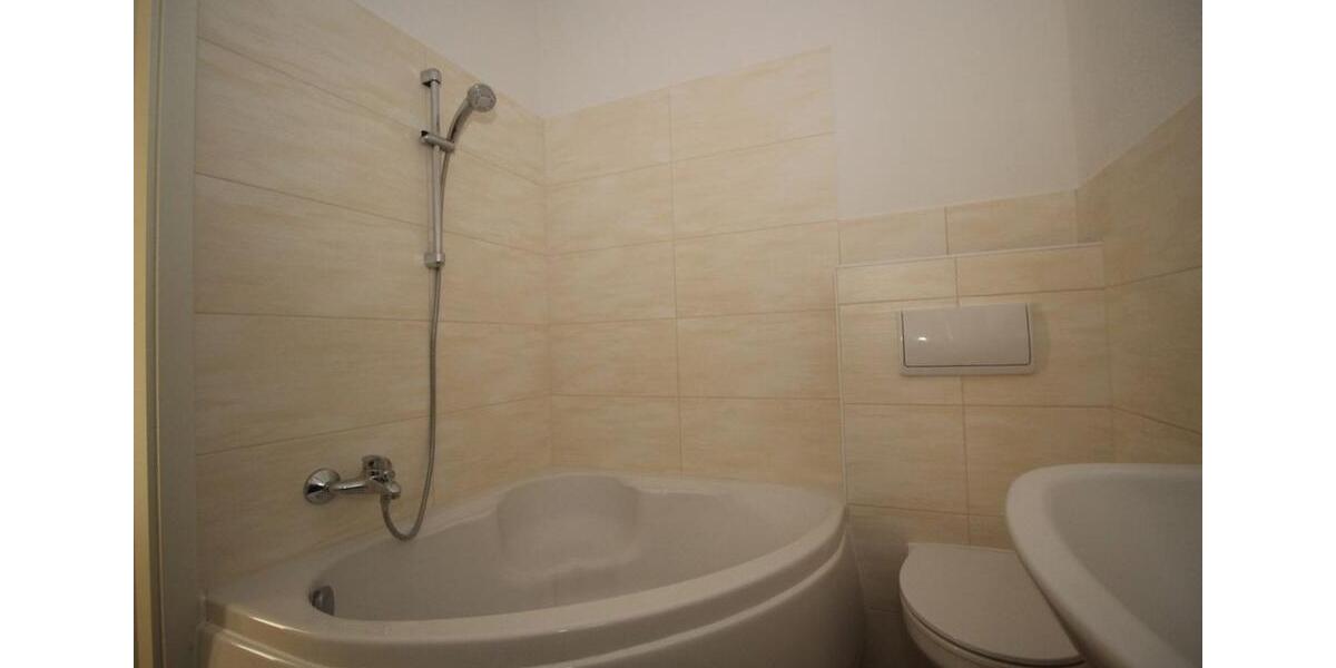 Etagenwohnung Rosenbach/Vogtland Vogtland - 3 Zimmer, 57 m&sup2;, 357&euro; | Angebot:25230901