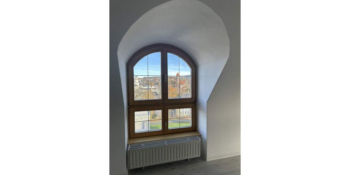 Etagenwohnung Auerbach/Vogtland Auerbach - 3 Zimmer, 101 m&sup2;, 84.000&euro; | Angebot:25837765