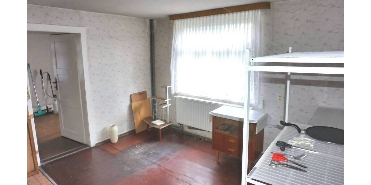 Mehrfamilienhaus, Wohnhaus Auerbach Sorga - 7 Zimmer, 160 m&sup2;, 65.000&euro; | Angebot:25799449