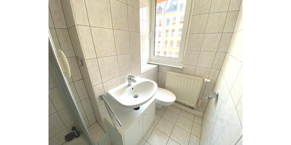 Etagenwohnung Plauen - 2 Zimmer, 48 m&sup2;, 280&euro; | Angebot:25080856