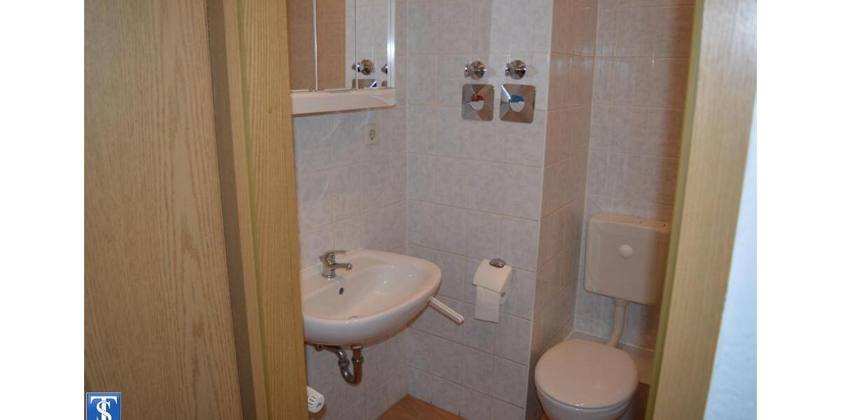 Etagenwohnung Plauen Bahnhofsvorstadt - 6 Zimmer, 132 m&sup2;, 700&euro; | Angebot:24212647