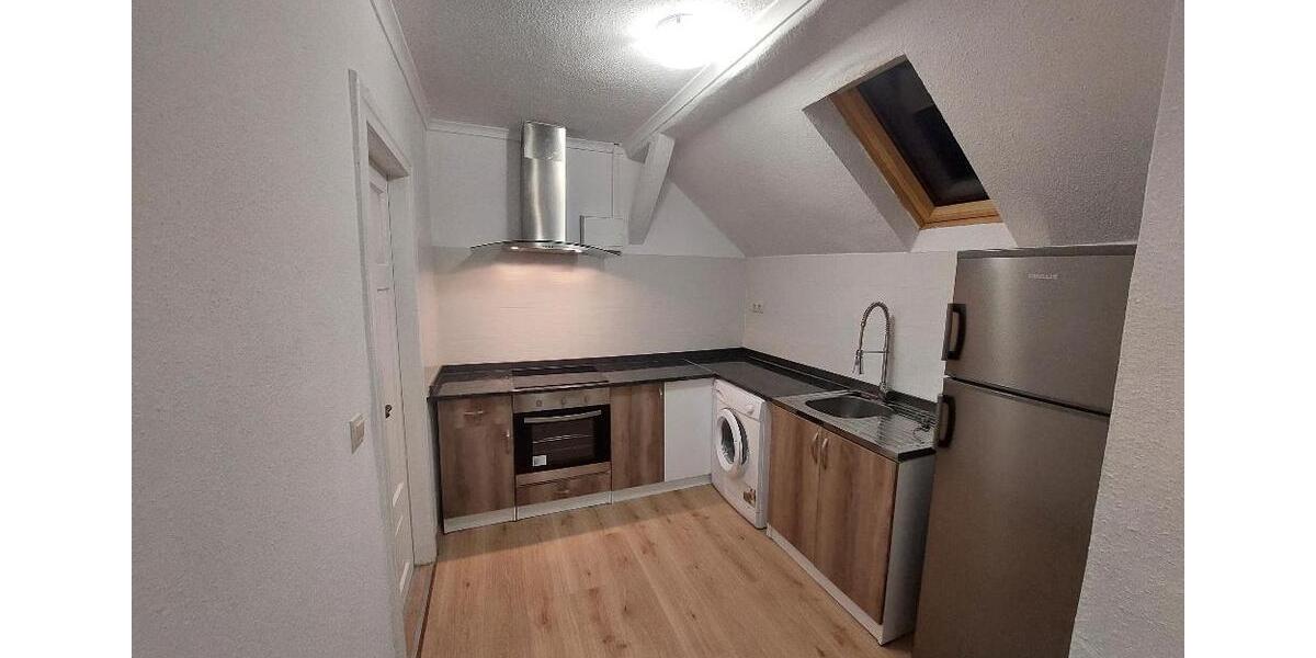 Etagenwohnung Falkenstein/Vogtland Vogtland - 4 Zimmer, 100 m&sup2;, 550&euro; | Angebot:22246730