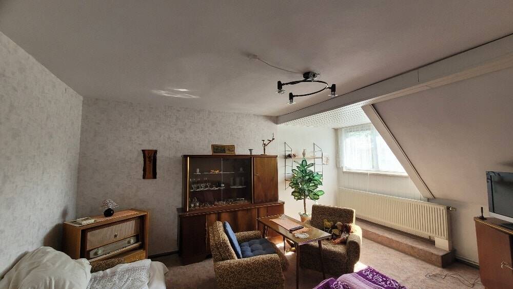 Doppelhaushälfte Netzschkau - 5 Zimmer, 136 m&sup2;, 189.000&euro; | Angebot:26275708