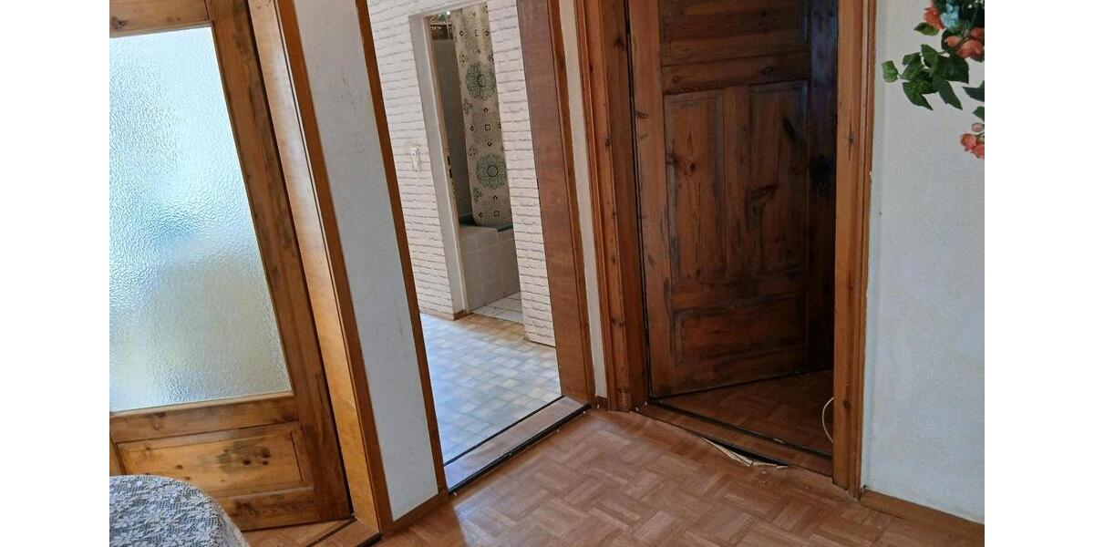 Etagenwohnung Rehau - 4 Zimmer, 50 m&sup2;, 450&euro; | Angebot:26006528