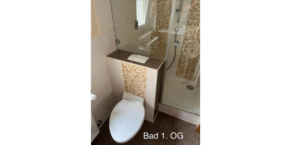 Doppelhaushälfte Rehau - 10 Zimmer, 150 m&sup2;, 189.000&euro; | Angebot:27030987