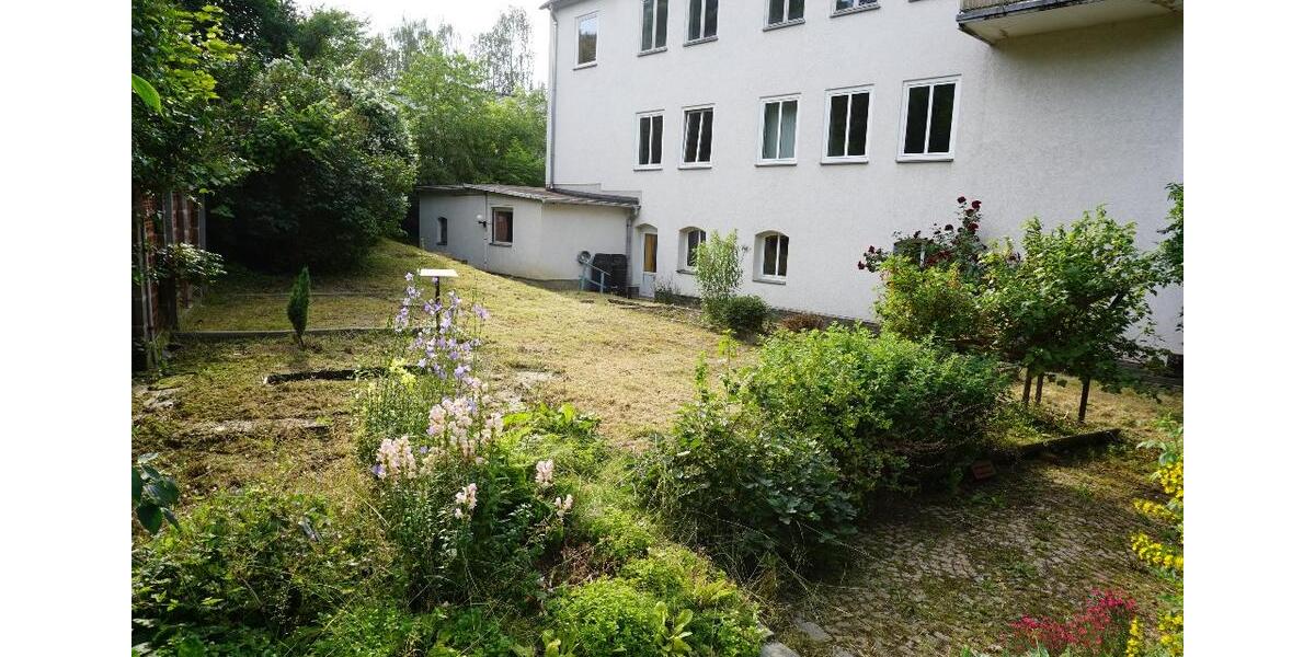 Dachgeschoßwohnung Plauen Bahnhofsvorstadt - 6 Zimmer, 145 m&sup2;, 1.390&euro; | Angebot:17463037