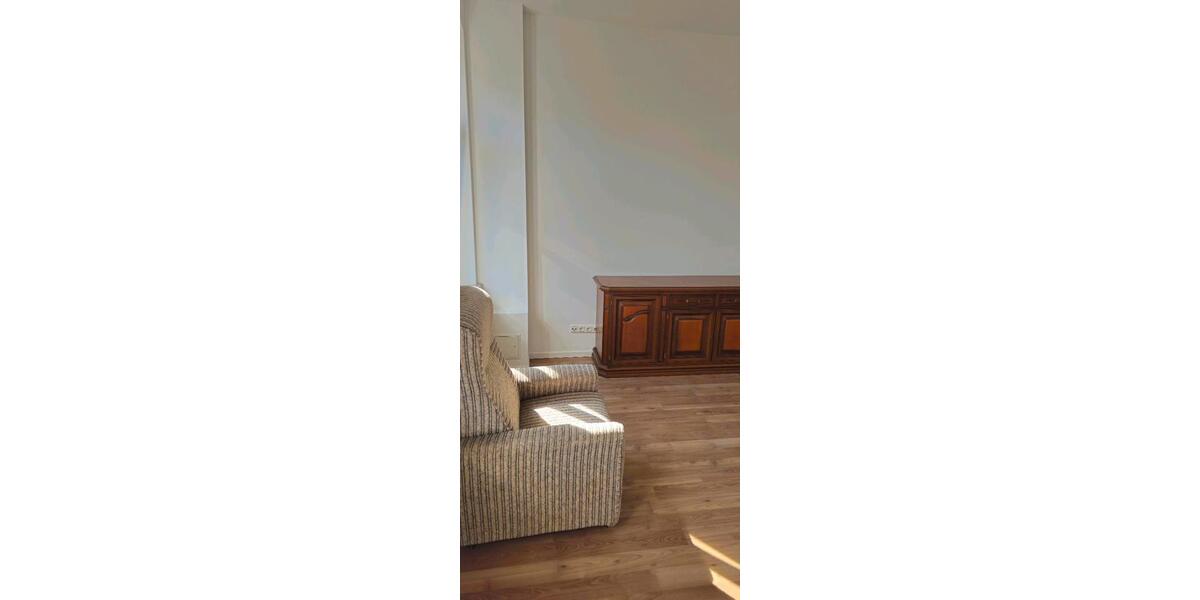 Etagenwohnung Reichenbach im Vogtland Obermylau - 4 Zimmer, 98 m&sup2;, 500&euro; | Angebot:26691497