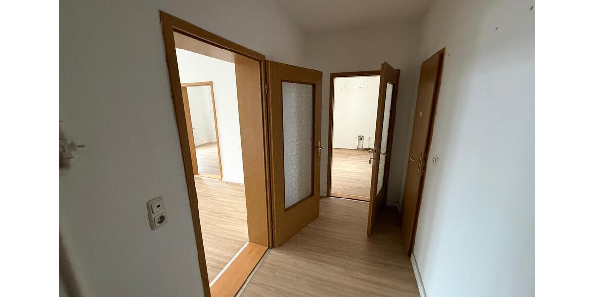 Etagenwohnung Plauen Bahnhofsvorstadt - 2 Zimmer, 52 m&sup2;, 285&euro; | Angebot:25138962