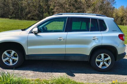 VW Tiguan 141.000 km 7.950 &euro; Waldkirchen 08485