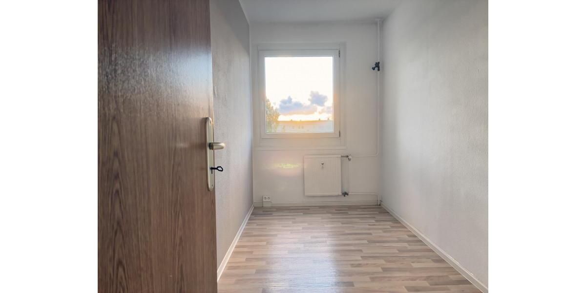 Etagenwohnung Plauen Alt Chrieschwitz - 3 Zimmer, 56 m&sup2;, 299&euro; | Angebot:26365863