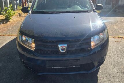 Dacia Sandero 127.005 km 2.500 &euro; Hirschberg 07927