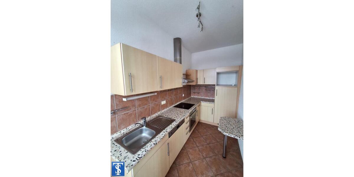 Etagenwohnung Plauen Altstadt - 4 Zimmer, 95 m&sup2;, 525&euro; | Angebot:25792778