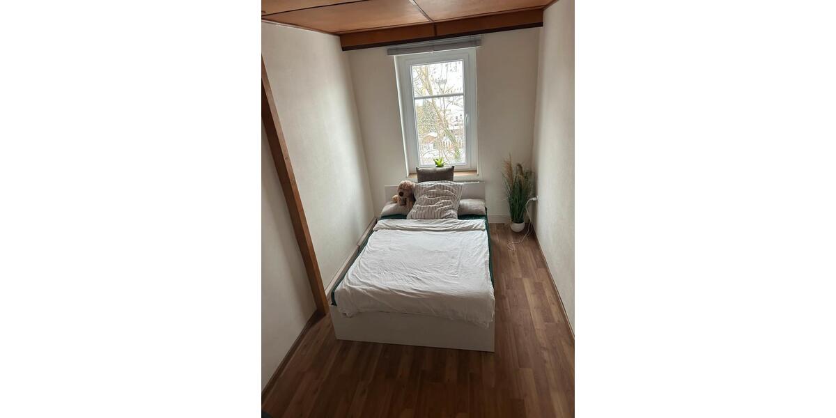 Etagenwohnung Reichenbach im Vogtland Obermylau - 3 Zimmer, 69 m&sup2;, 483&euro; | Angebot:23682691