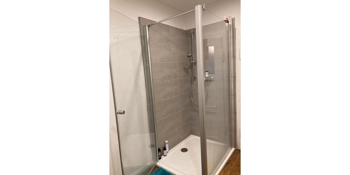 Etagenwohnung Hof Altstadt - 1 Zimmer, 15 m&sup2;, 400&euro; | Angebot:25207666